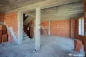 Casă de Vânzare cu 4 Camere, la Roșu - Beiuș