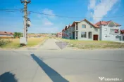 Casă de Vânzare cu 4 Camere, la Roșu - Beiuș