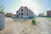 Casă de Vânzare cu 4 Camere, la Roșu - Beiuș