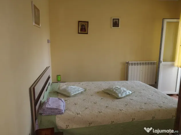 Inchiriez apartamenr 2 camere Siderurgistilor