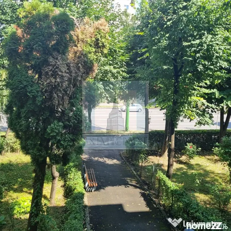 Apartament 3 camere semidecomandat ,etaj 1 - zona Vlahuta. - Brasov (Brasov)