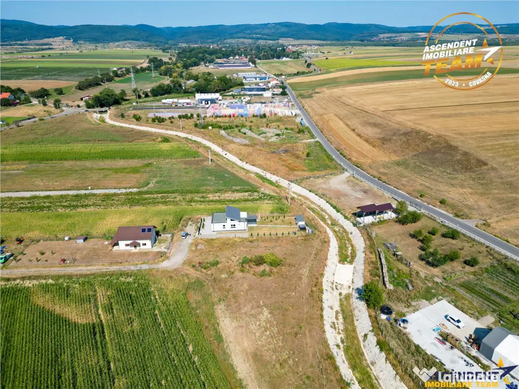 Ultima parcela de ,la un pas de Sfantu Gheorghe,824 mp intra - Arcus (Covasna)