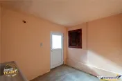 FILM! De casa traditionala, cu dependinte si facilitati, in