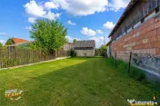 FILM! De casa traditionala, cu dependinte si facilitati, in