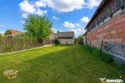 FILM! De casa traditionala, cu dependinte si facilitati, in