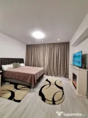 Vitan barzesti rin grand etaj 8 