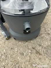 Aspirator, mașină de curățat Kärcher Puzzi 10/1