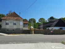 Casă cu teren generos de vanzare in Magurele, județul Bist