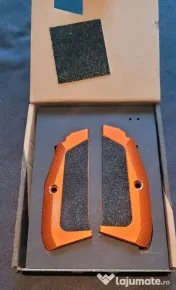 Spidergo Manere plasele/ grip CZ 
