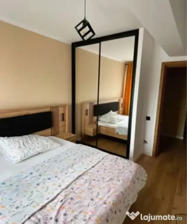 Vand apartament 2 camere 48mp+balcon 8mp zona Terra - Floresti (Cluj)
