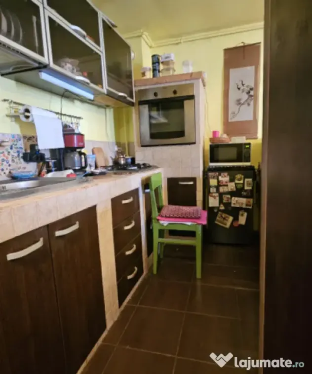 Vand apartament 2 camere 43mp+balcon 7mp zona Teilor - Floresti (Cluj)