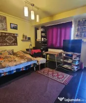 Vand apartament 2 camere 43mp+balcon 7mp zona Teilor