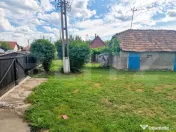 Casa 58 mp, cu teren 8290 mp intravilan, Iclod 