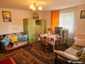 Casa 58 mp, cu teren 8290 mp intravilan, Iclod 