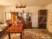 Casa 58 mp, cu teren 8290 mp intravilan, Iclod 