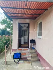 Casa 58 mp, cu teren 8290 mp intravilan, Iclod 