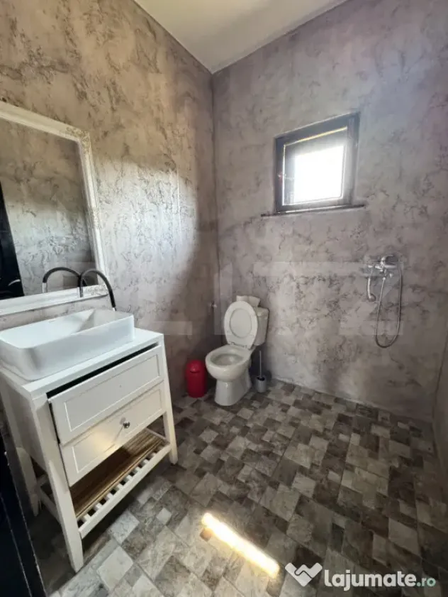 Proprietate superbă in Damieni! cu potential enorm comercia - Damieni (Mures)