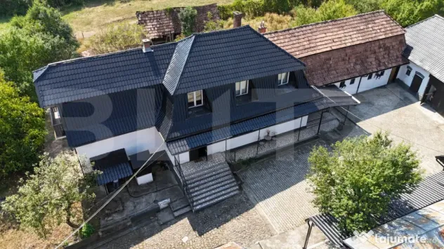 Proprietate superbă in Damieni! cu potential enorm comercia - Damieni (Mures)
