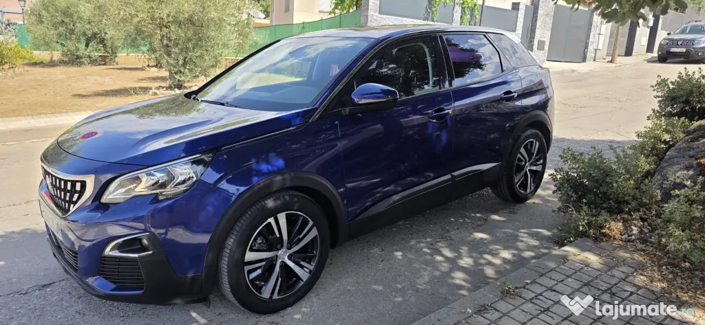 Peugeot 3008 Allure Exclusive 1,5 bluehdi 130 cp