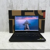 Laptop Lenovo Legion Pro 5 16" Ryzen 9 8940HX 32GB RTX 5070 + Factura 