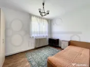 3 camere decomandate, in zona Centrala, strada Republicii