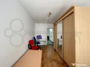 3 camere decomandate, in zona Centrala, strada Republicii