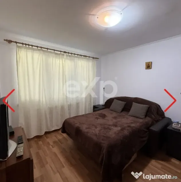 De vânzare apartament 4 camere decomandate, central, langa - Constanta (Constanta)