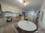 Apartament 3 camere 59 mp , parcare inclusa , Eroilor 