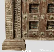Bar din Lemn Sculptat 