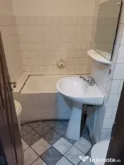 Garsonieră de închiriat, 36 mp, etaj 2, Bulevardul Republ 
