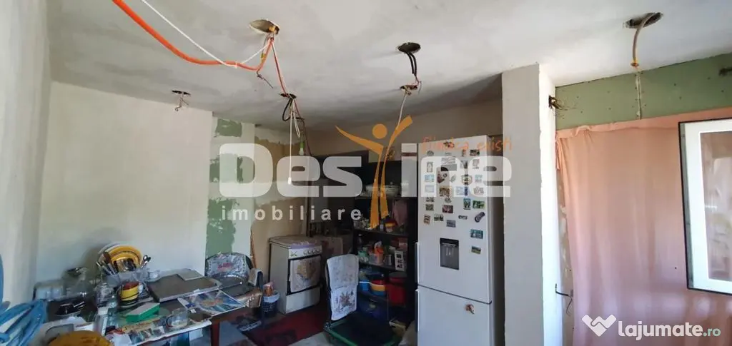 Casa MIhai Bravu 155 mp., acces in indiviziune. - Ploiesti (Prahova)