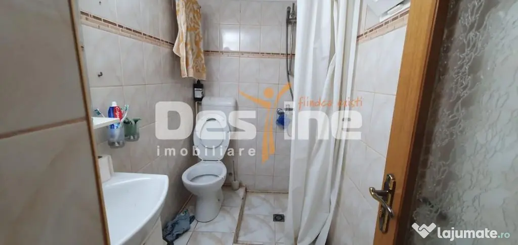 Casa MIhai Bravu 155 mp., acces in indiviziune. - Ploiesti (Prahova)