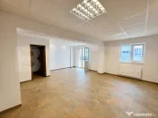 Spatiu comercial de inchiriat 50 mp, parter, renovat, zona C 