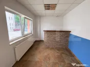 Spatiu comercial de inchiriat 50 mp, parter, renovat, zona C 