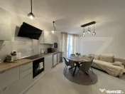 Apartament 2 camere, parcare, zona Vivo 