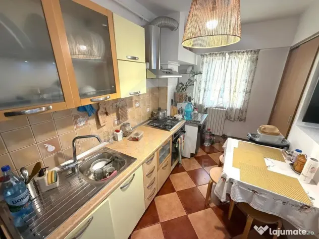 Apartament 3 camere 2 bai 71mp Brazda -centrala termica -... - Craiova (Dolj)