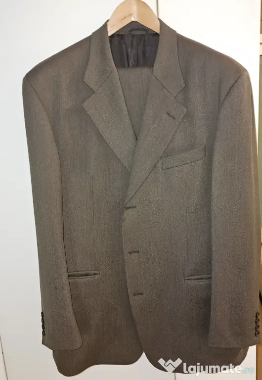 Costum Pierre Cardin