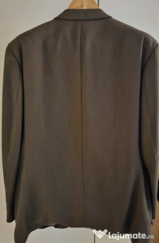 Costum Pierre Cardin