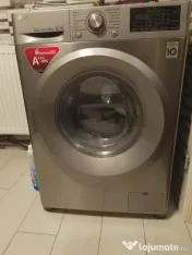 Mașina de spălat rufe LG