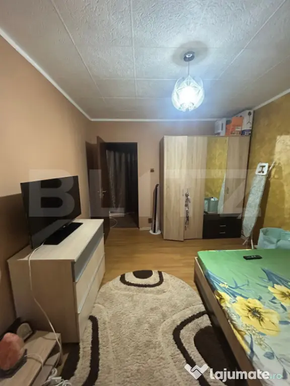 Apartament 2 camere, renovat, mobilat și gata de mutare - Moreni (Dambovita)