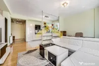 Apartament de inchiriat ansamblul Bermo, zona Banu Maracine 