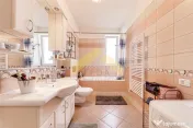 Apartament de inchiriat ansamblul Bermo, zona Banu Maracine