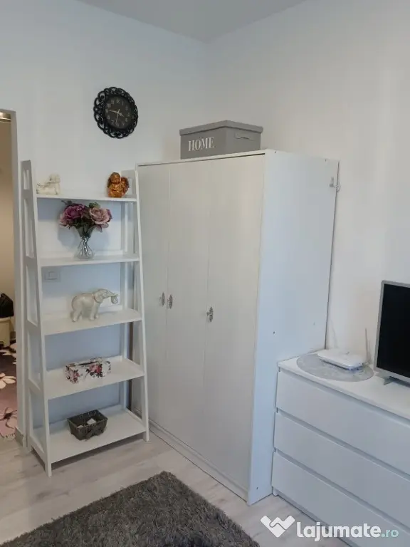 Ofer spre inchiriere garsoniera, Constanta zona Far , 20 mp, 1500 Lei/ - Constanta (Constanta)