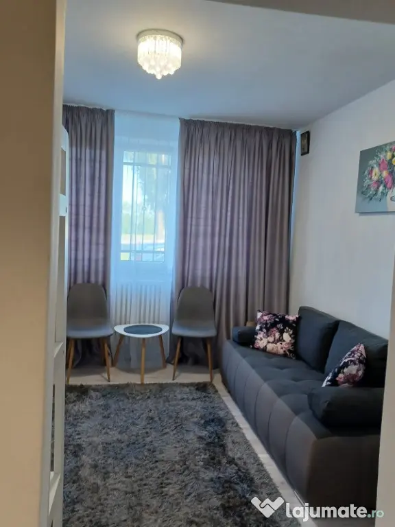 Ofer spre inchiriere garsoniera, Constanta zona Far , 20 mp, 1500 Lei/ - Constanta (Constanta)