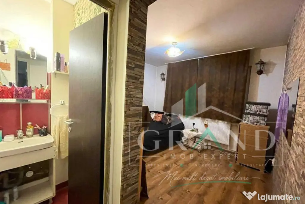Ap 4 camere | 2 băi | Balcon | zona Mănăștur/Primăverii - Cluj-Napoca (Cluj)