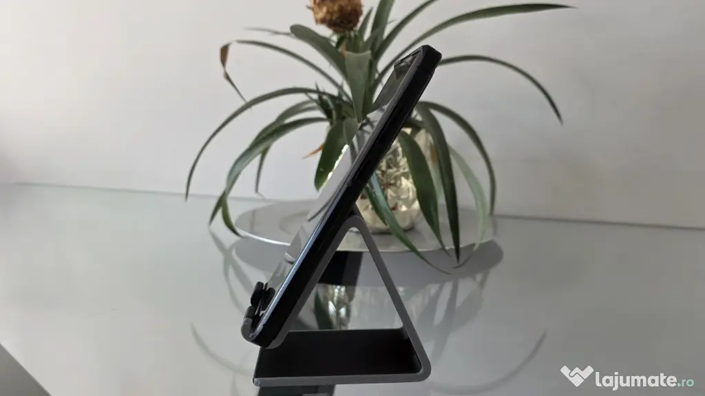 Suport telefon printat 3D