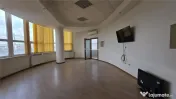 Cladire comerciala - birouri, P 3, stradal, teren 3511 mp -