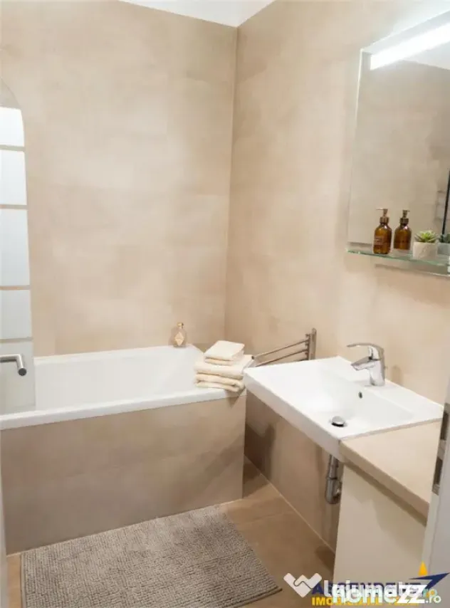 Studio mobilat, utilat, loc parcare, boxa, Kasper - Coresi, - Brasov (Brasov)
