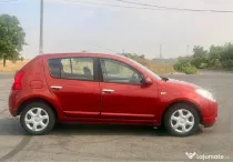 Dacia Sandero autoturism