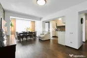 Apartament cu 3 camere în blocul Mobilux, Piața Vasile ...